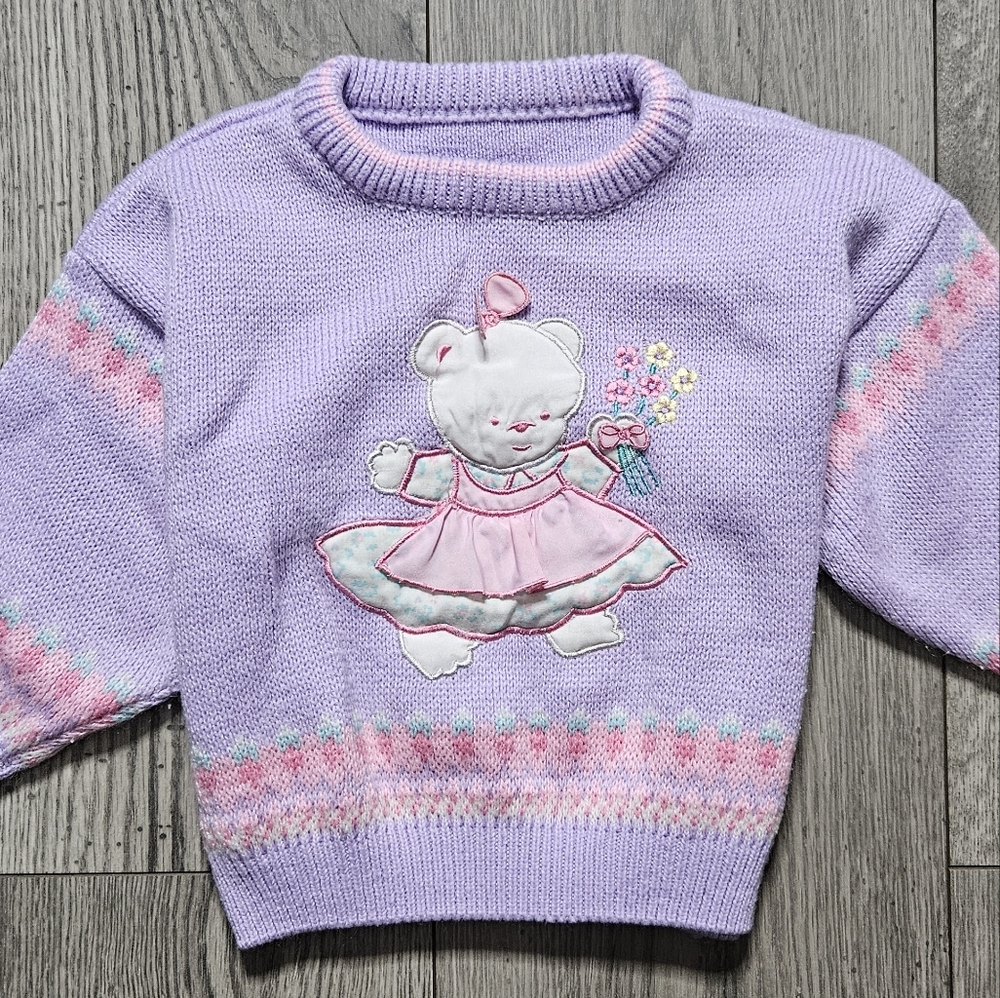 🔴 3/$8 Vintage Knit teddy Bear Embroidered Sweater- 18 months - Purple - Picture 3 of 8